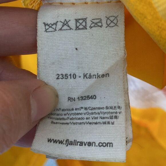 Fjallraven Classic Kanken Yellow Backpack Casual Everyday Wear Outdoor Colorful main image 10